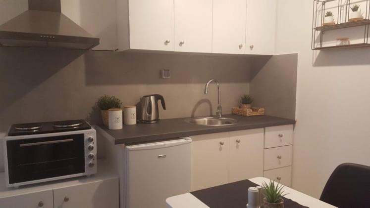 Apartment In The Heart Of The City 5 Larissa Zewnętrze zdjęcie